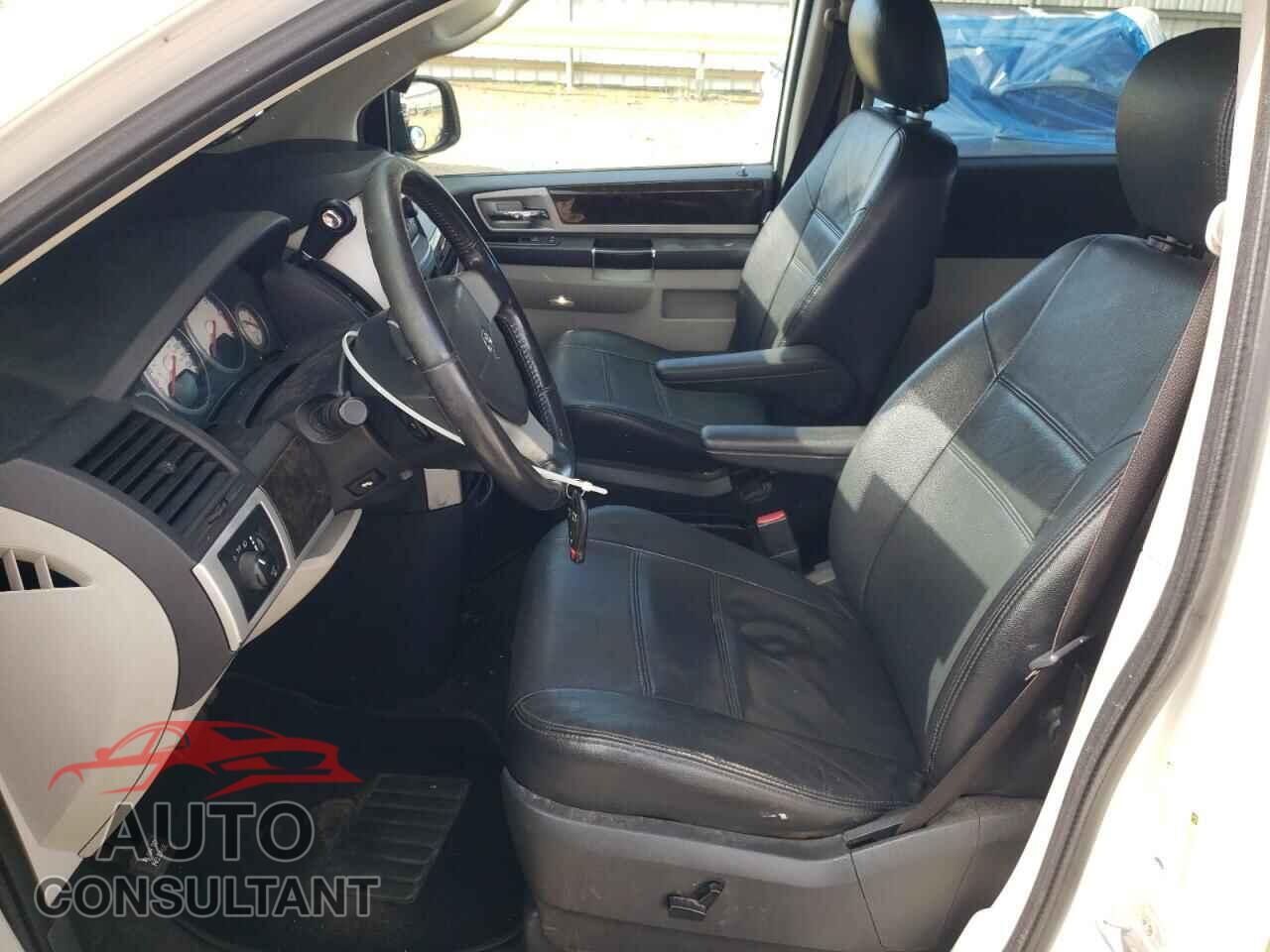 DODGE CARAVAN 2010 - 2D4RN5D19AR195146