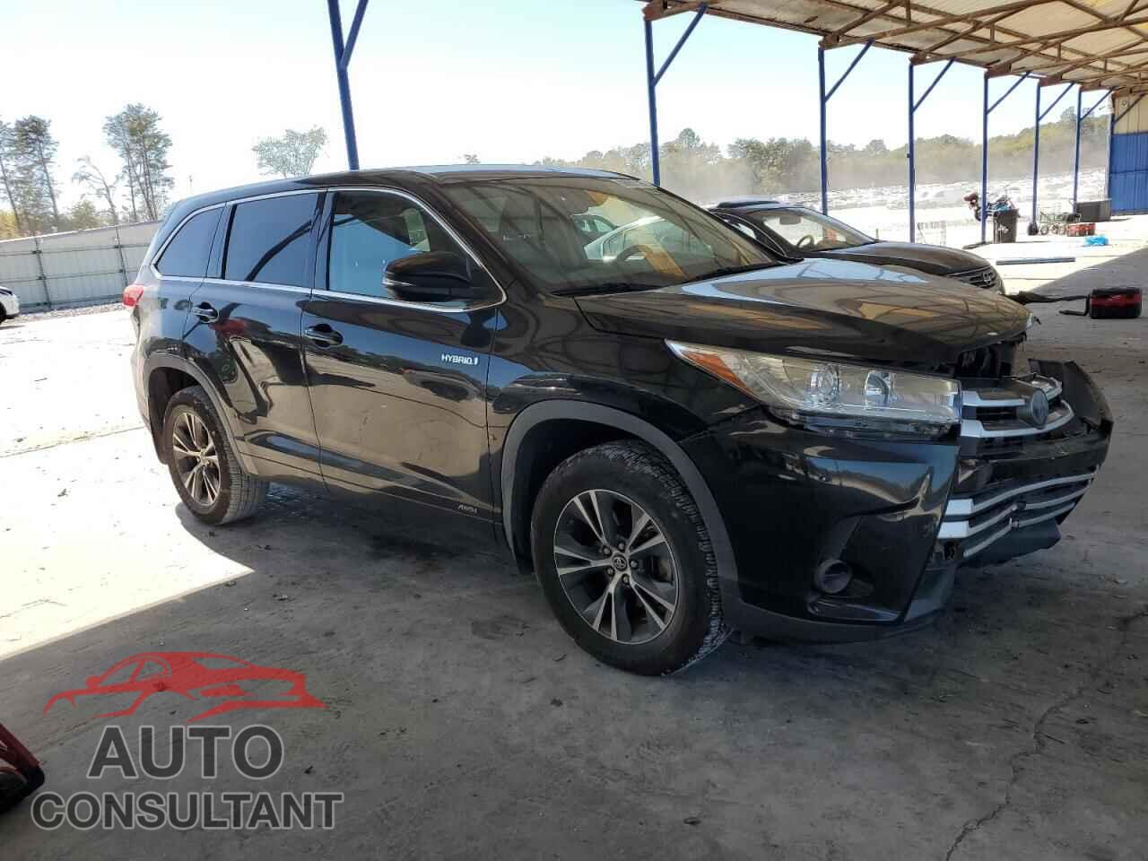 TOYOTA HIGHLANDER 2018 - 5TDBGRFH2JS039029