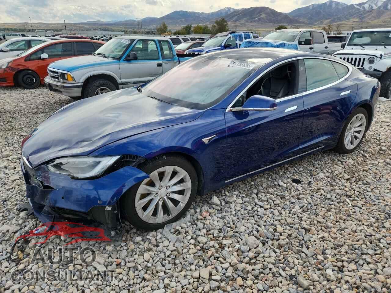 TESLA MODEL S 2017 - 5YJSA1E26HF198439