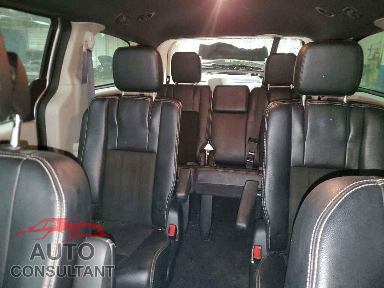 DODGE CARAVAN 2019 - 2C4RDGCG7KR683403