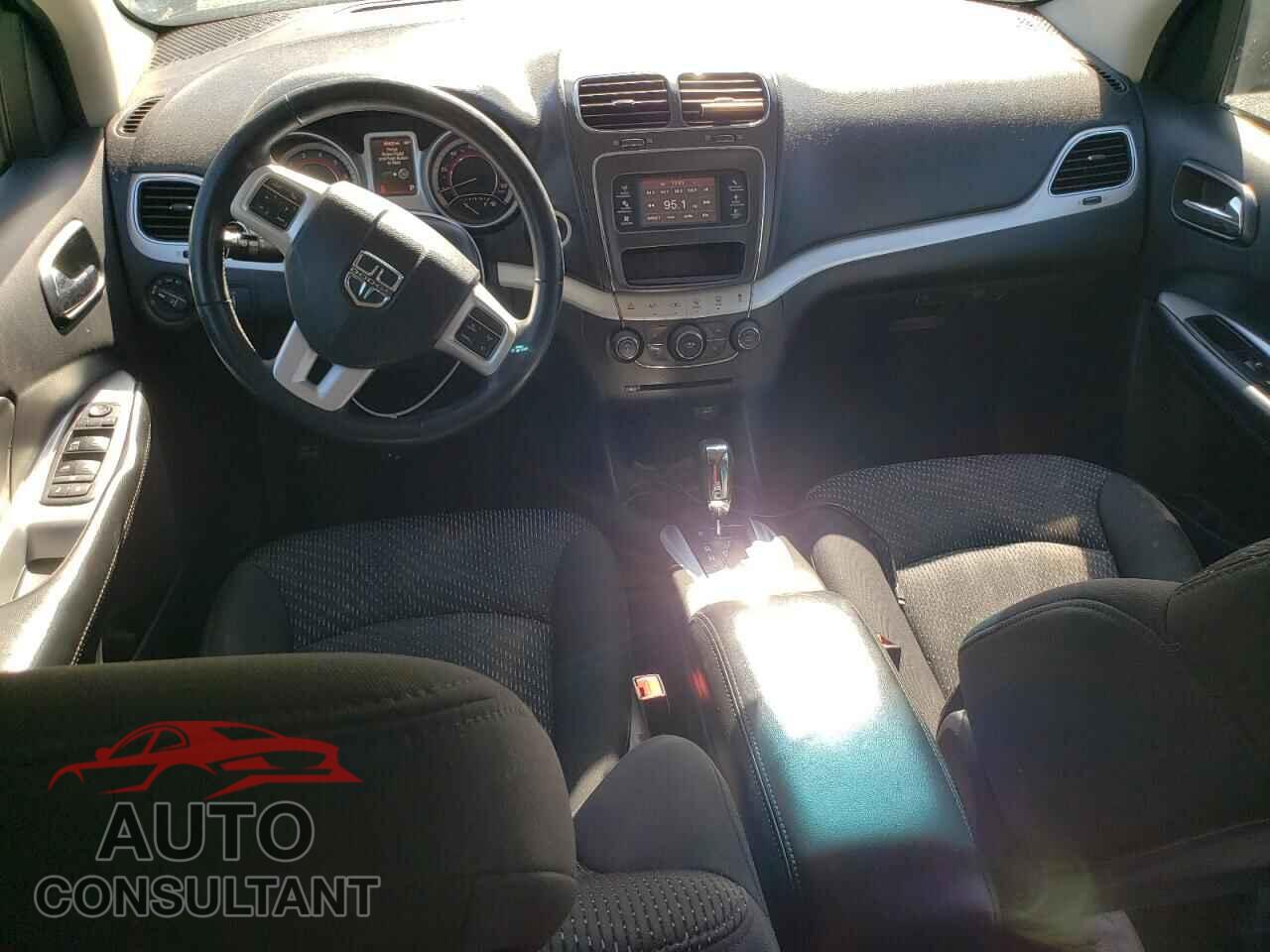 DODGE JOURNEY 2017 - 3C4PDCBG0HT554779