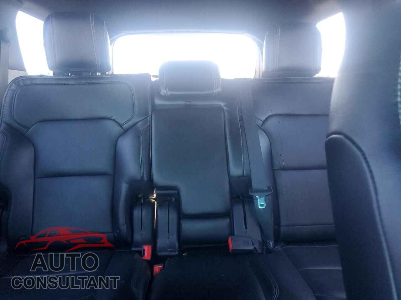 FORD EXPLORER 2016 - 1FM5K8F87GGA42657