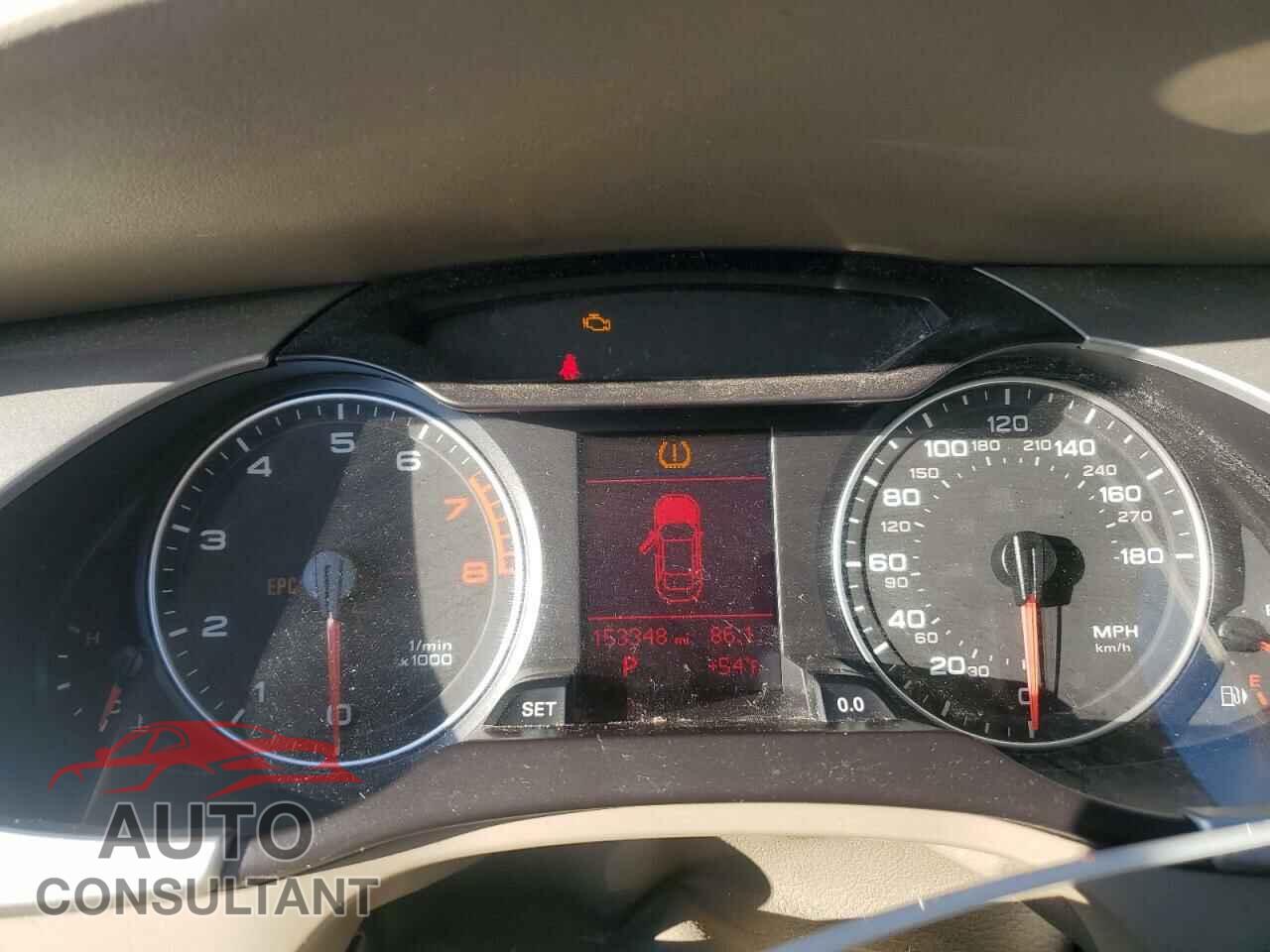 AUDI A4 2012 - WAUEFAFL1CA044158