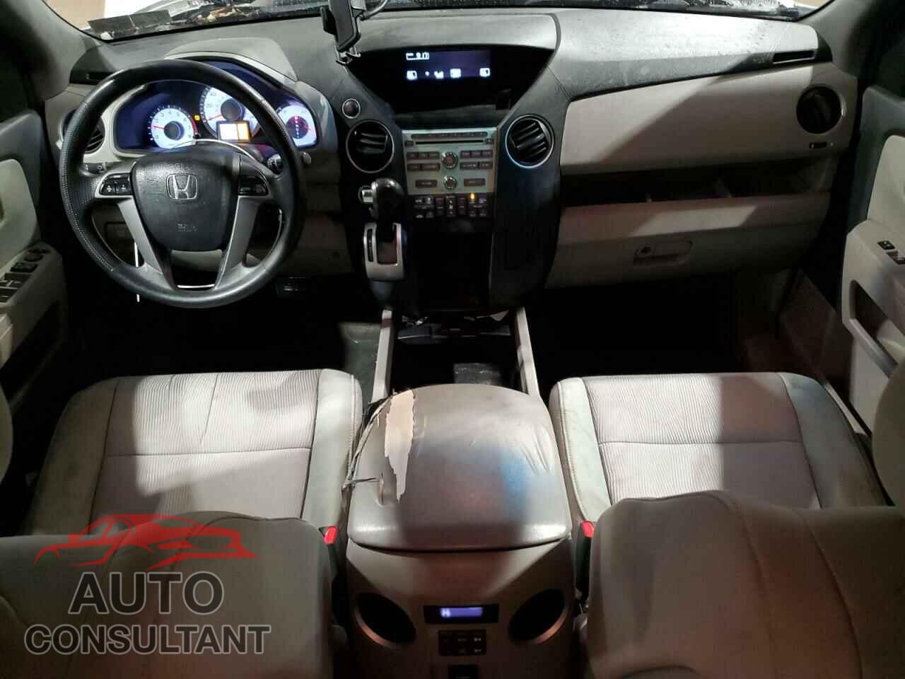 HONDA PILOT 2011 - 5FNYF4H46BB089139
