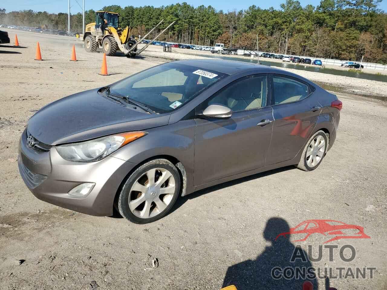 HYUNDAI ELANTRA 2012 - 5NPDH4AE9CH120009