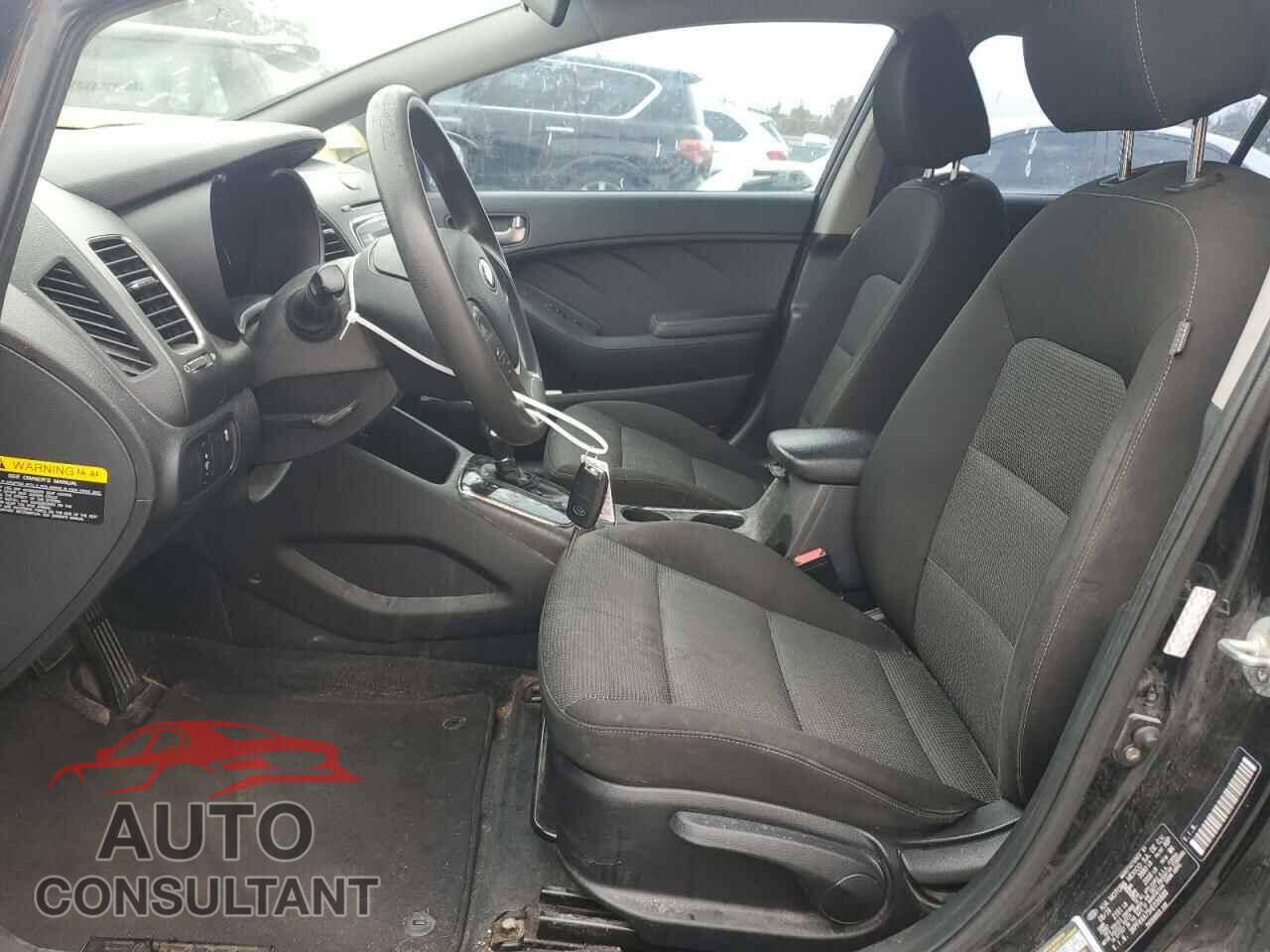 KIA FORTE 2017 - 3KPFK4A75HE036888