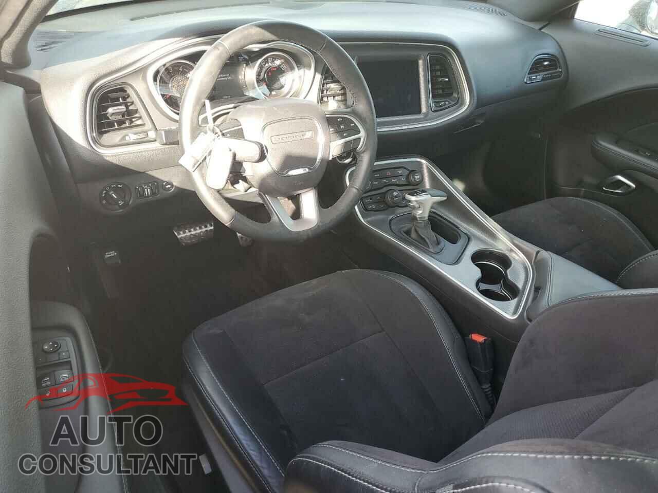 DODGE CHALLENGER 2018 - 2C3CDZAG8JH251870