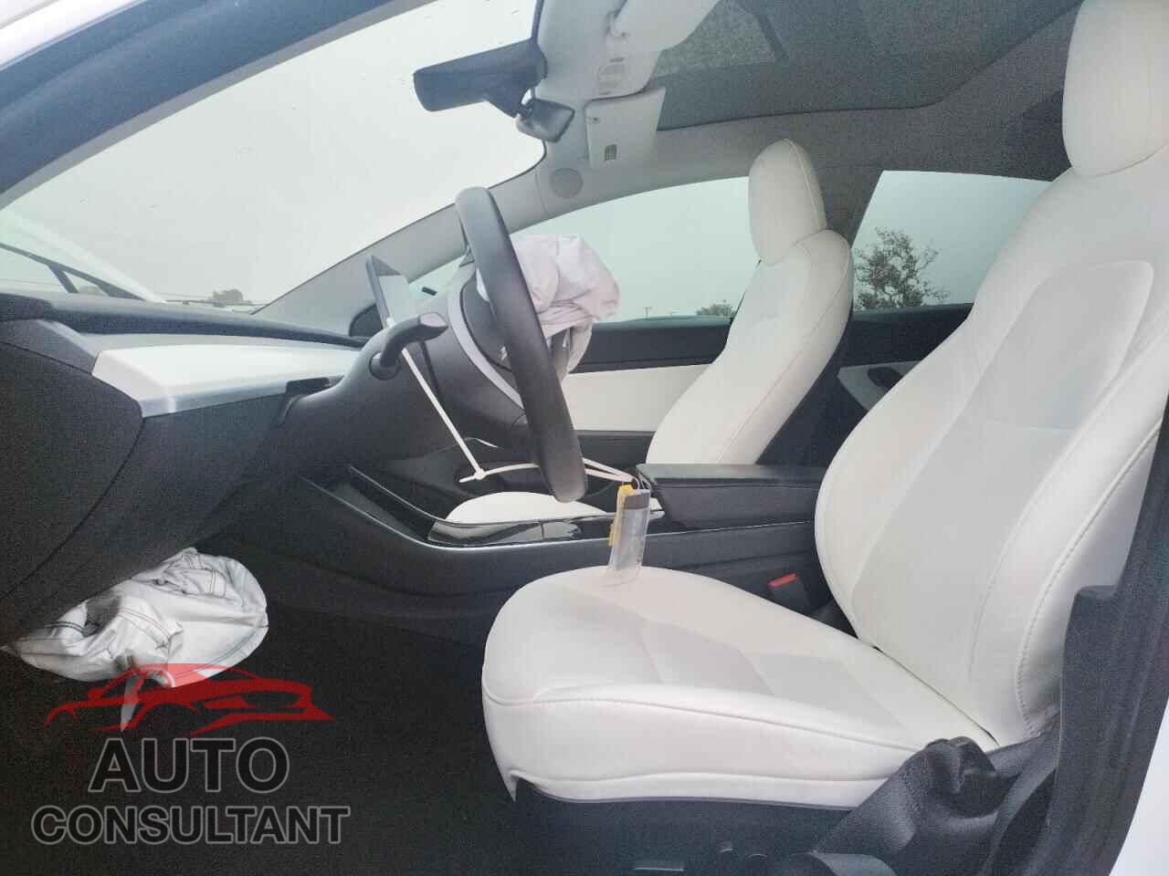TESLA MODEL 3 2020 - 5YJ3E1EA4LF806919