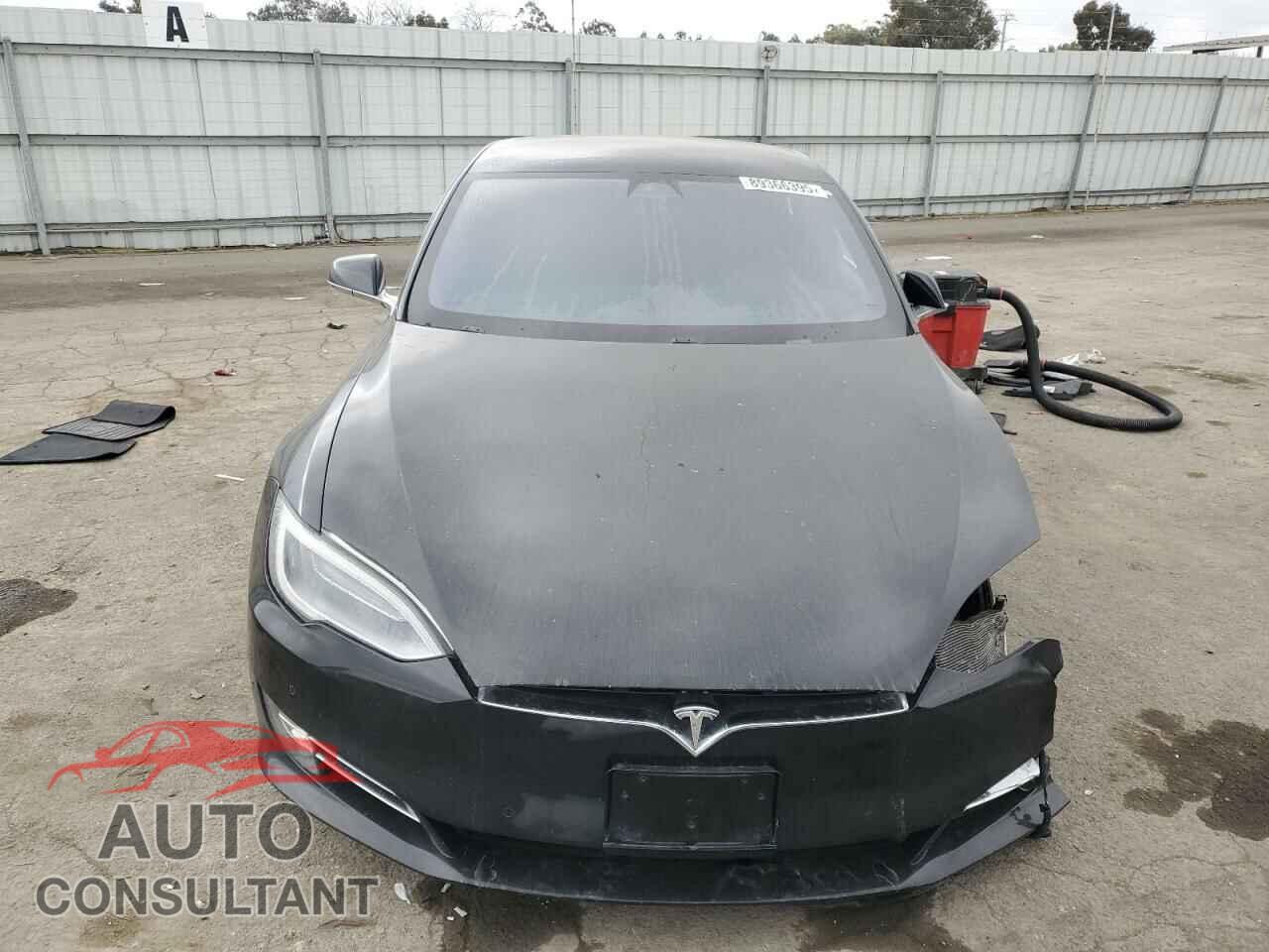TESLA MODEL S 2018 - 5YJSA1E27JF281576