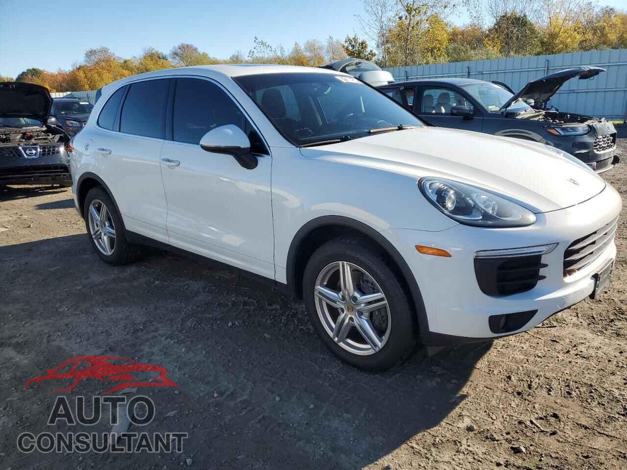 PORSCHE CAYENNE 2016 - WP1AA2A24GLA05271