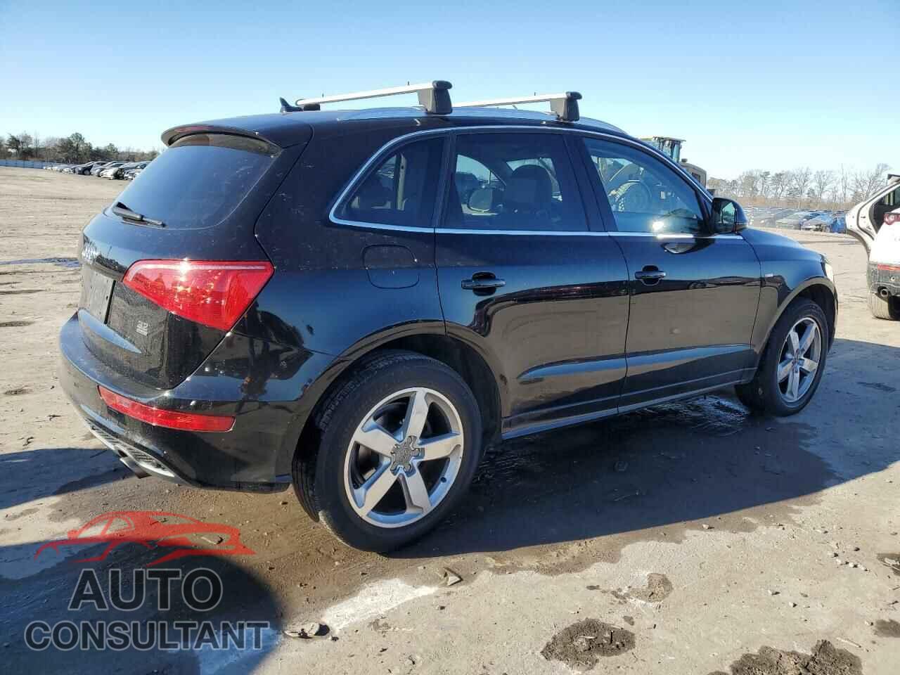 AUDI Q5 2012 - WA1DKAFP3CA109101