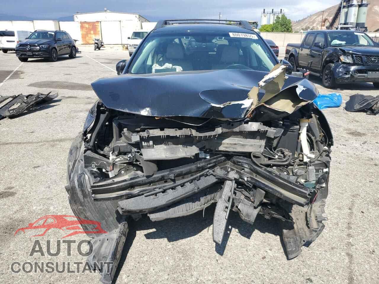 SUBARU OUTBACK 2017 - 4S4BSENC6H3322070