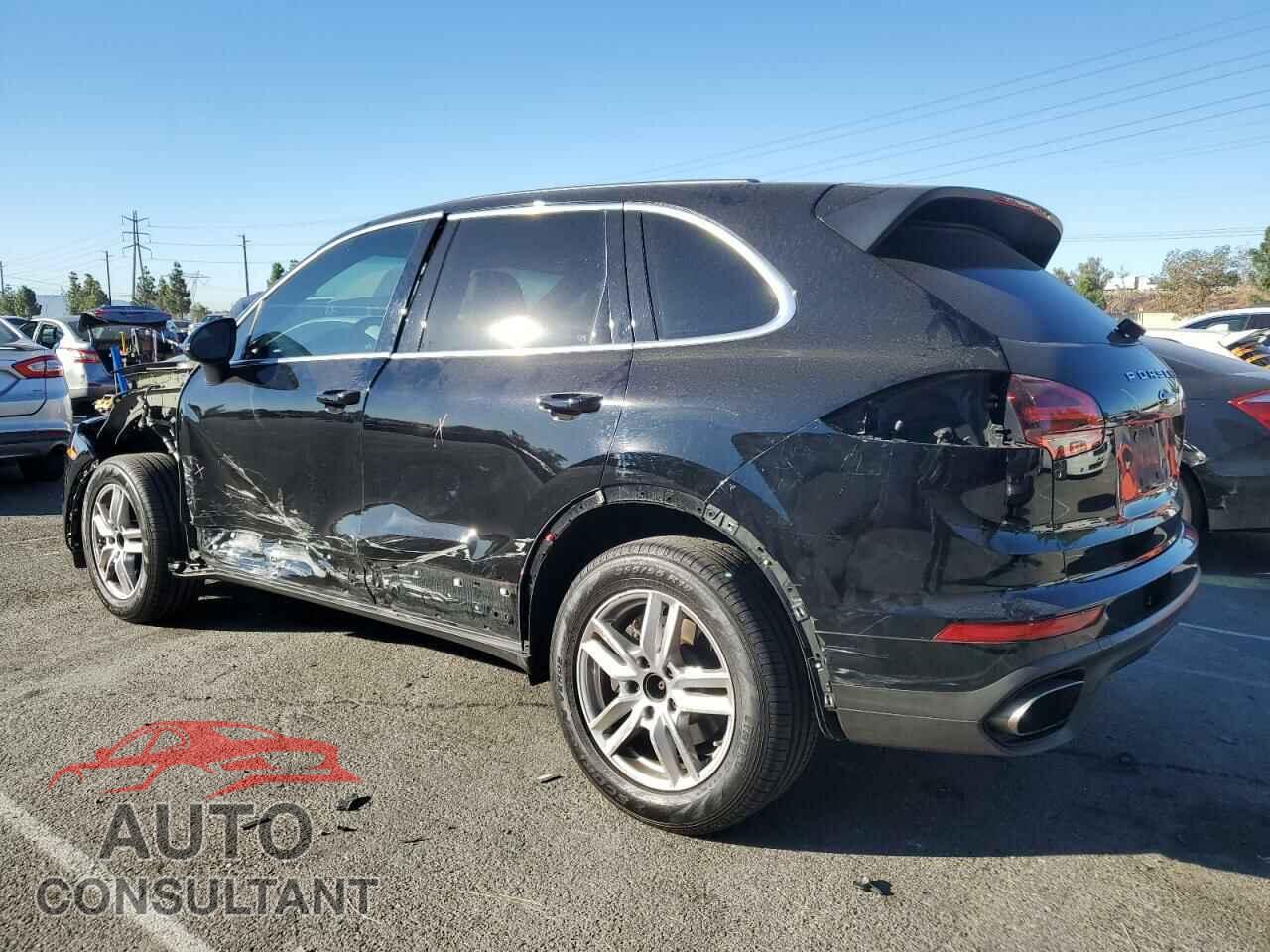 PORSCHE CAYENNE 2016 - WP1AA2A24GLA03505