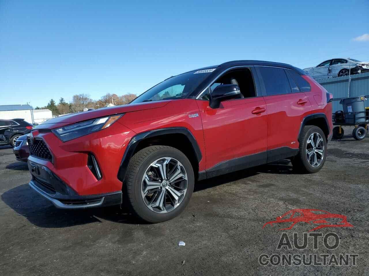 TOYOTA RAV4 2022 - JTMEB3FVXND104547