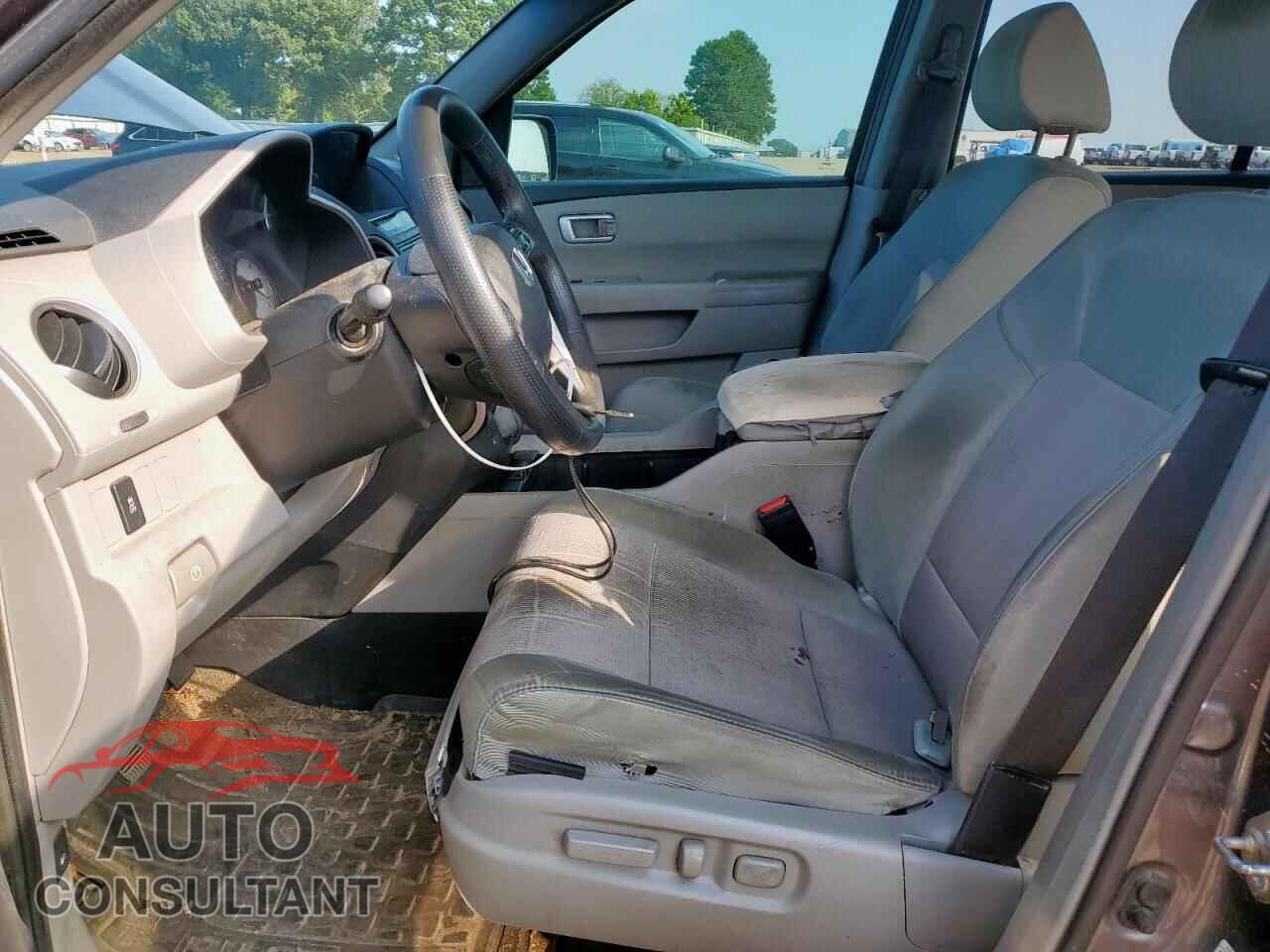 HONDA PILOT 2015 - 5FNYF3H43FB030629