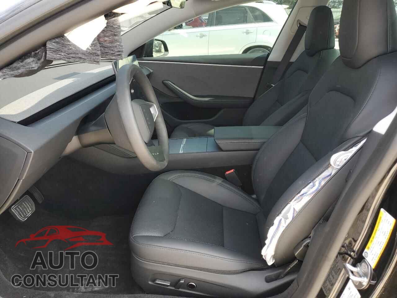 TESLA MODEL 3 2025 - 5YJ3E1EA9SF028888