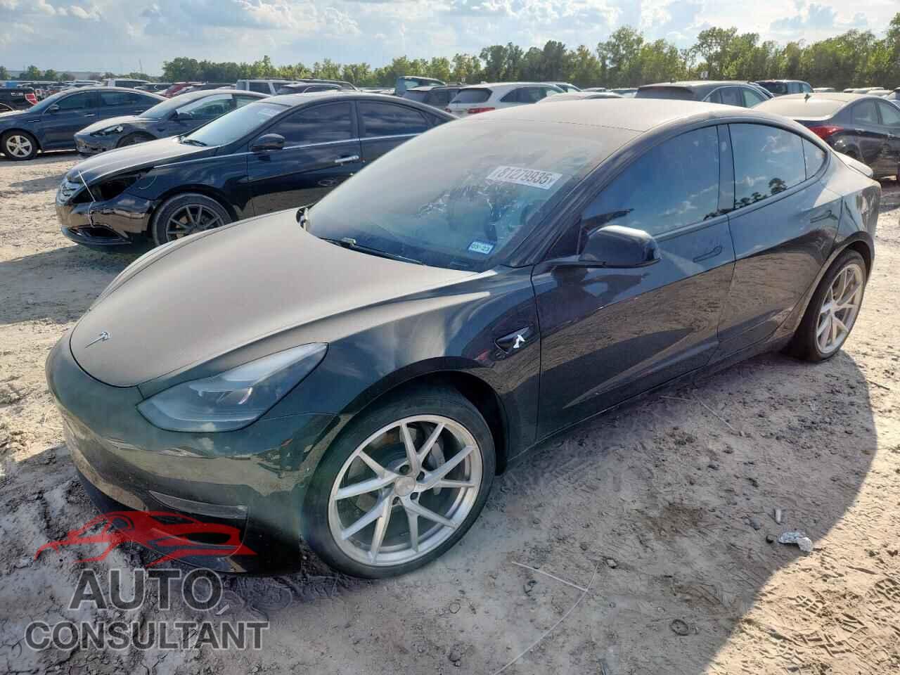 TESLA MODEL 3 2021 - 5YJ3E1EB2MF903403