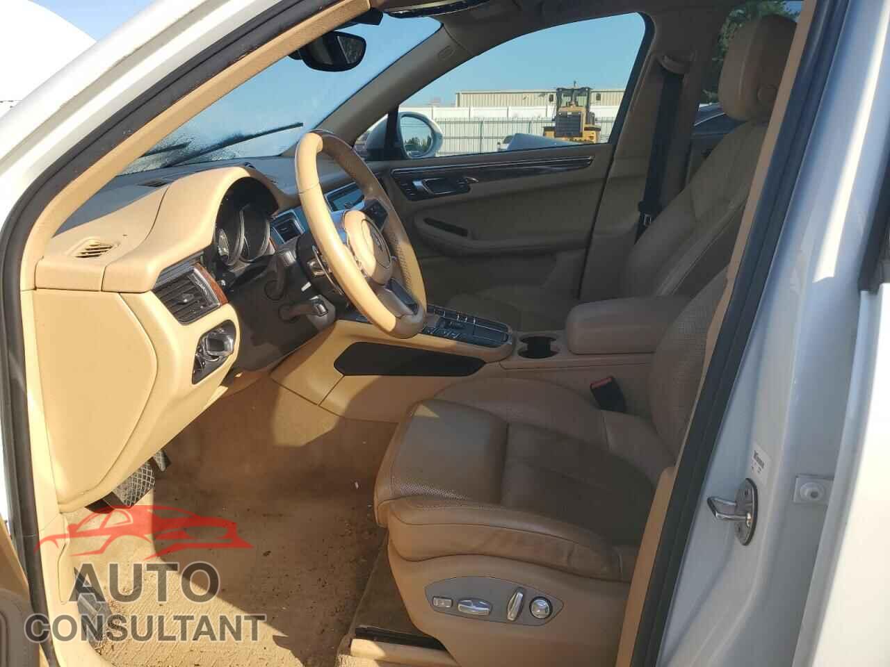 PORSCHE MACAN 2017 - WP1AA2A50HLB03919