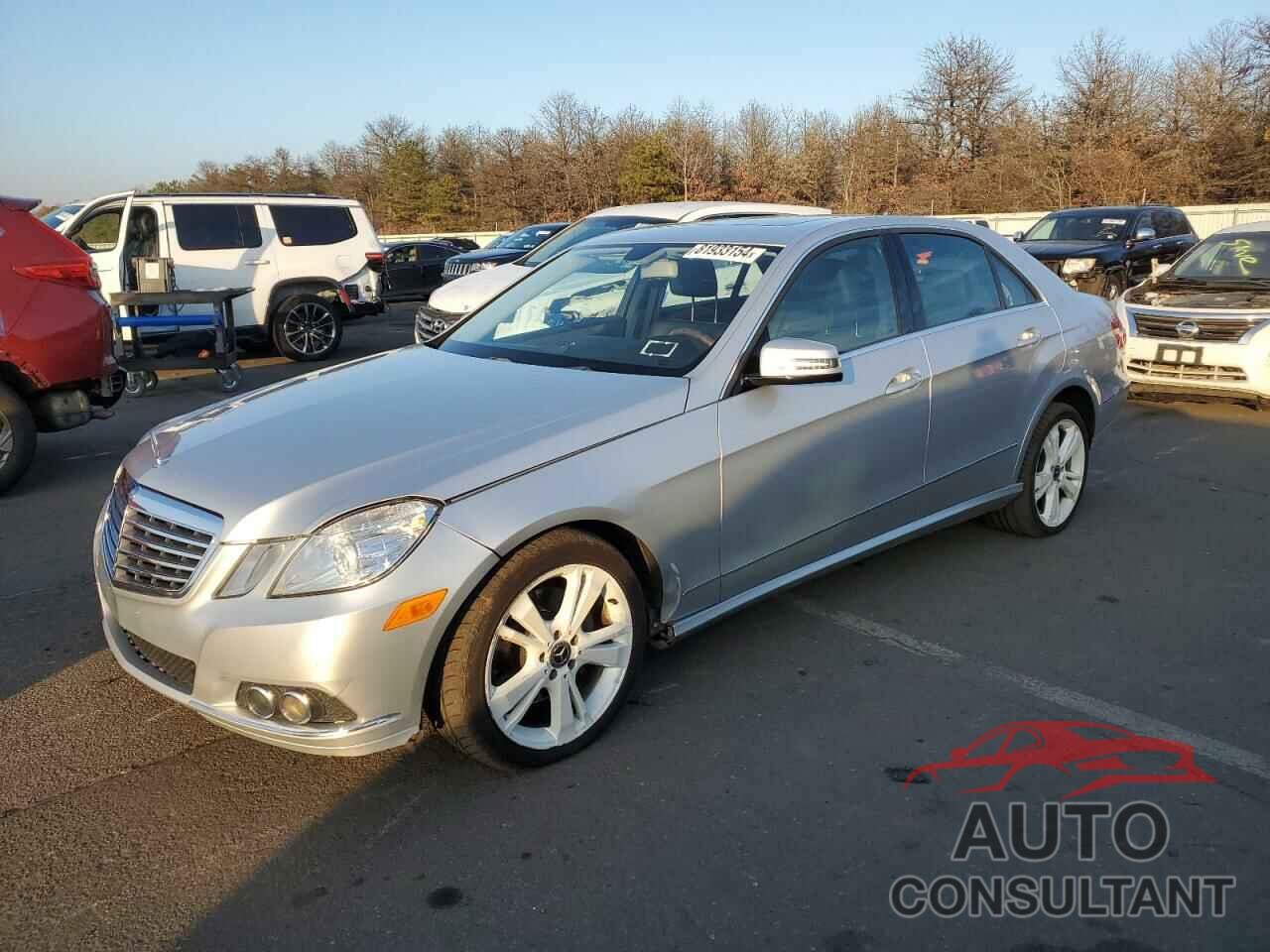 MERCEDES-BENZ E-CLASS 2011 - WDDHF8HB7BA455601