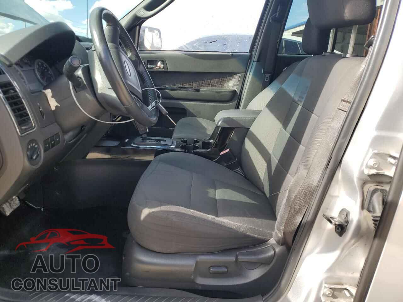 FORD ESCAPE 2011 - 1FMCU0DG4BKB19407