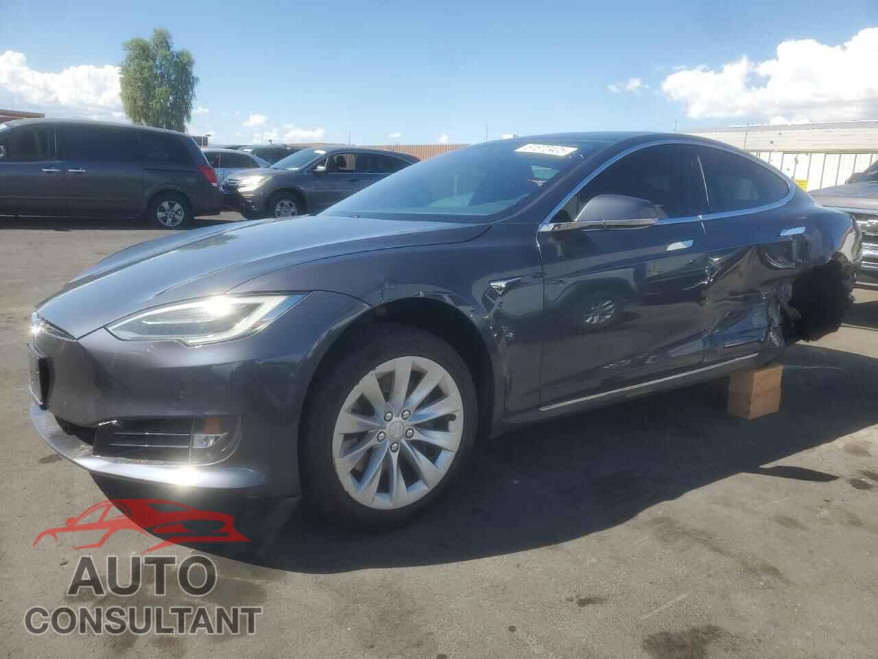 TESLA MODEL S 2018 - 5YJSA1E21JF285459
