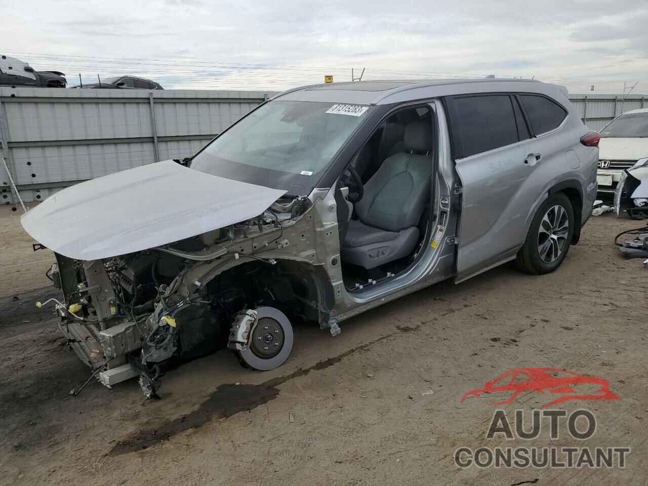 TOYOTA HIGHLANDER 2022 - 5TDHZRAH8NS132512