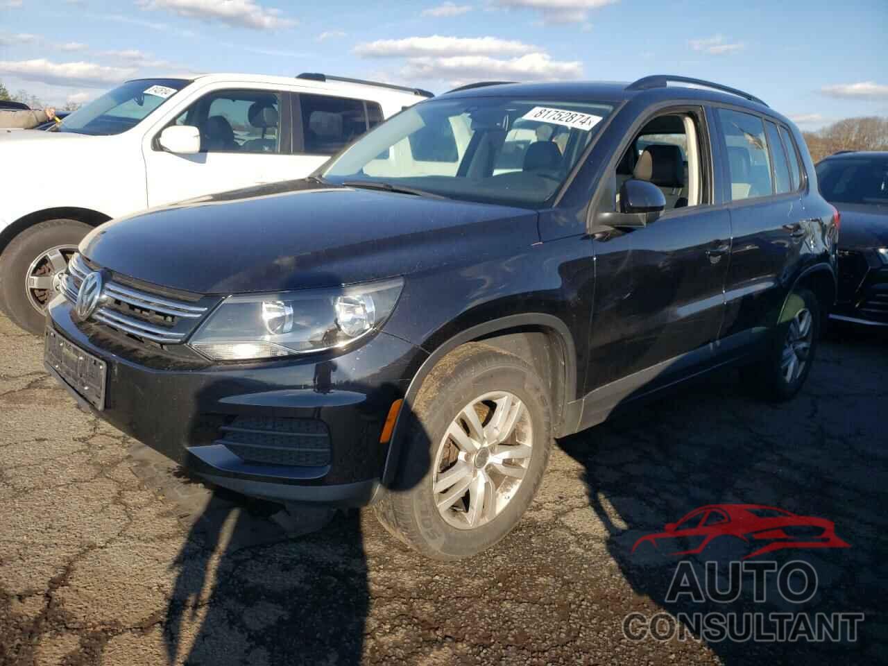 VOLKSWAGEN TIGUAN 2017 - WVGBV7AX9HK004896