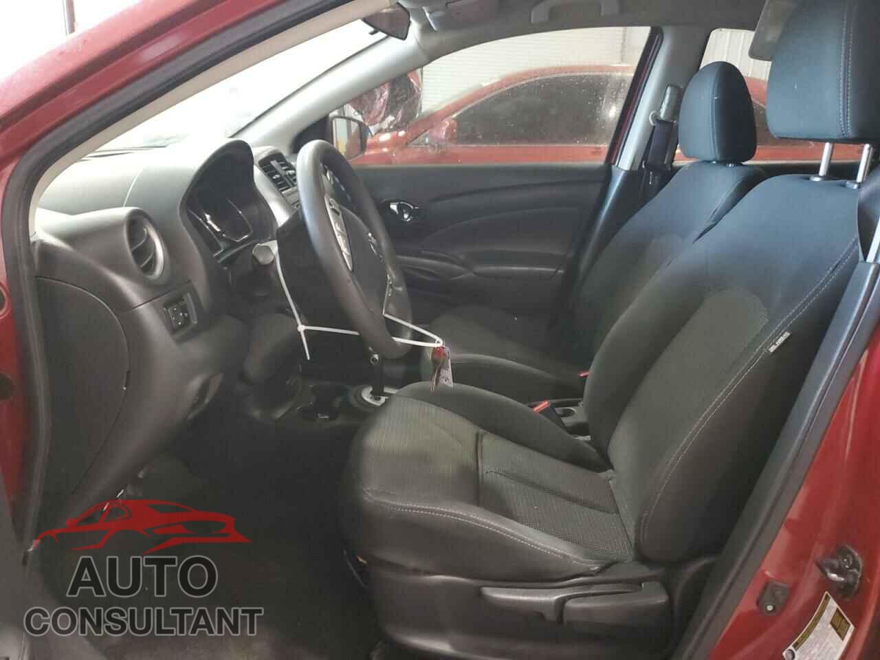 NISSAN VERSA 2017 - 3N1CN7AP3HL824935