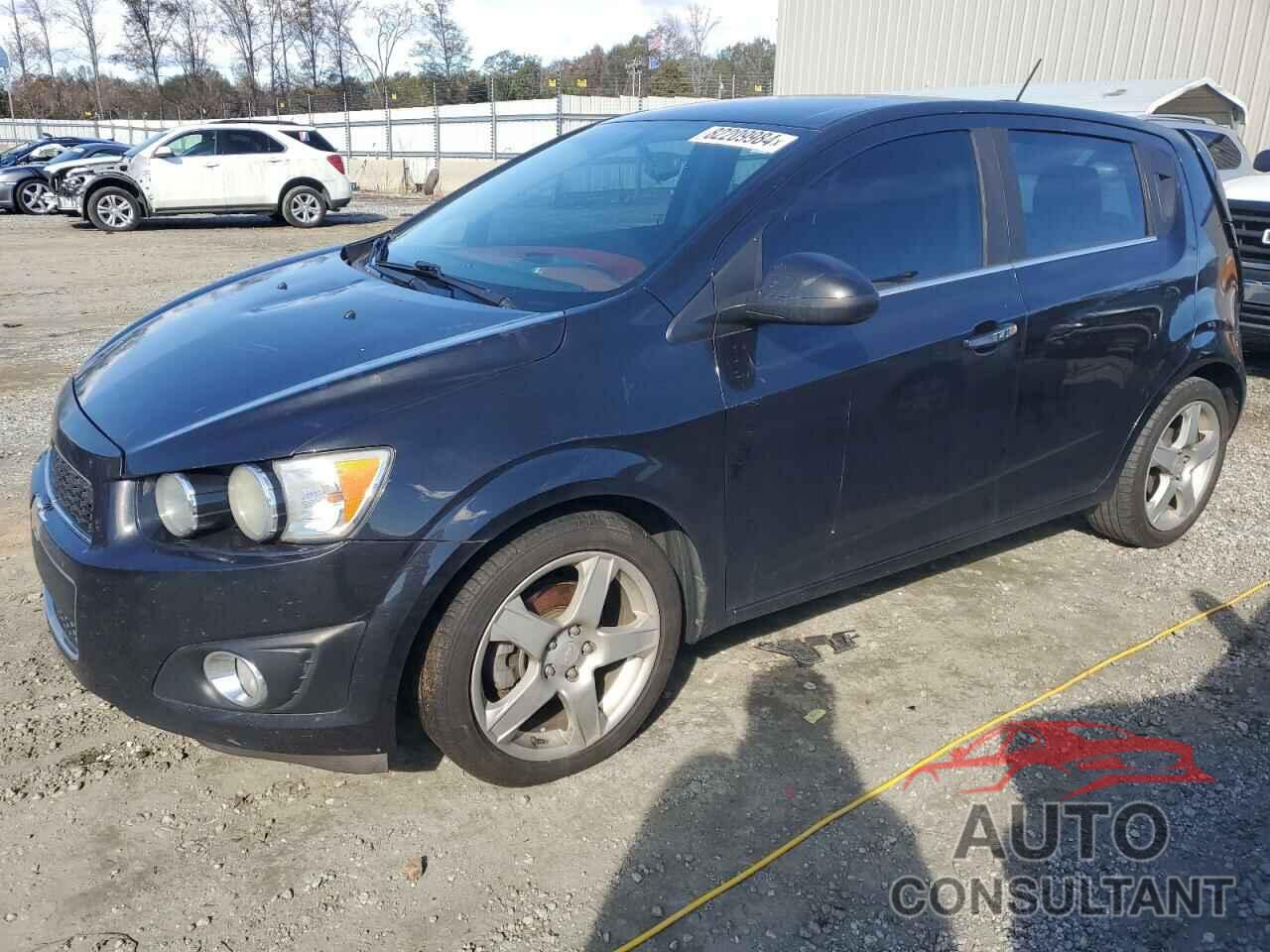 CHEVROLET SONIC 2015 - 1G1JE6SB9F4182489