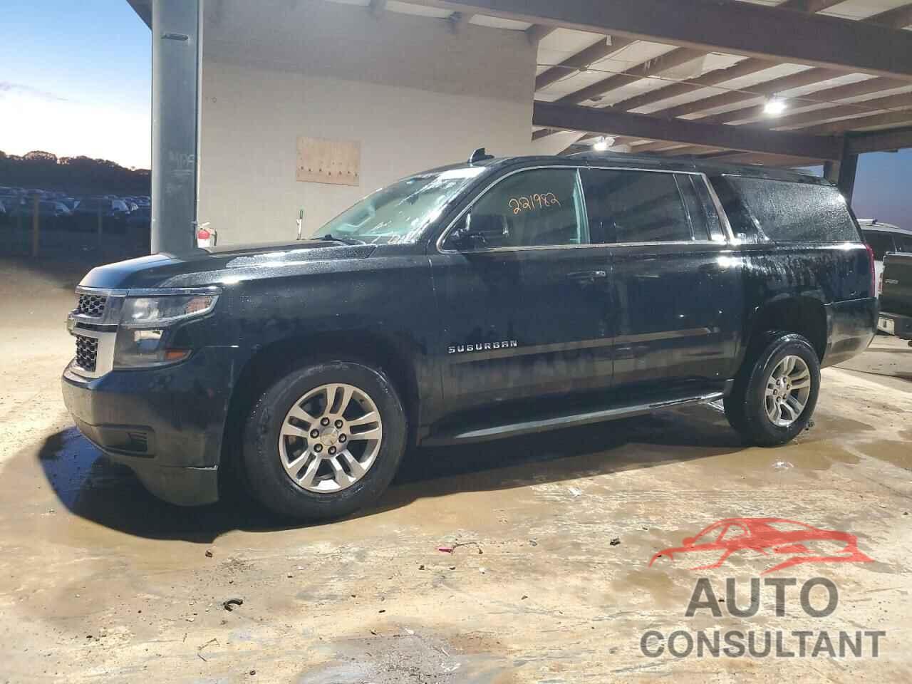 CHEVROLET SUBURBAN 2017 - 1GNSCHKC9HR155036