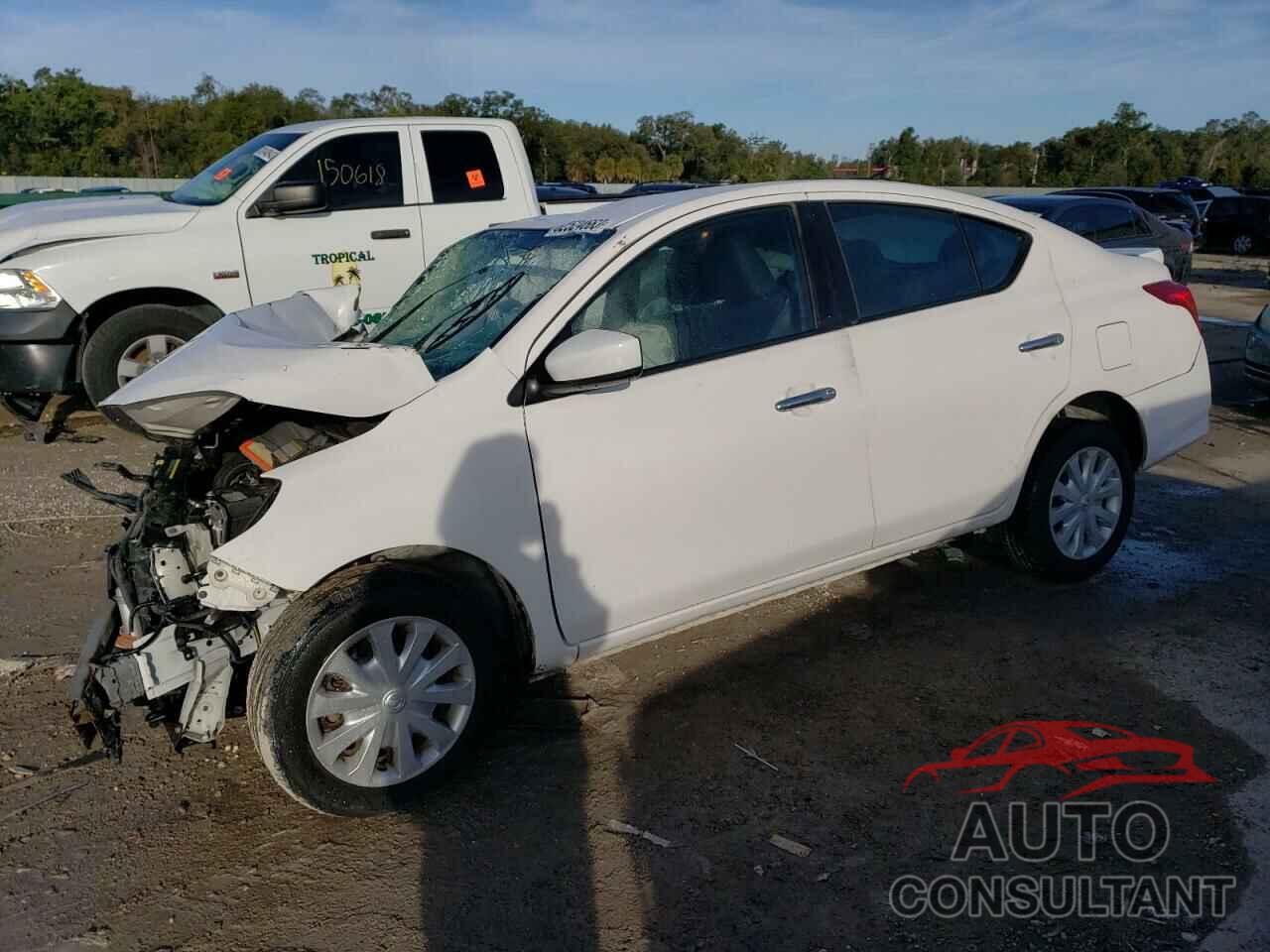 NISSAN VERSA 2017 - 3N1CN7AP2HL812629