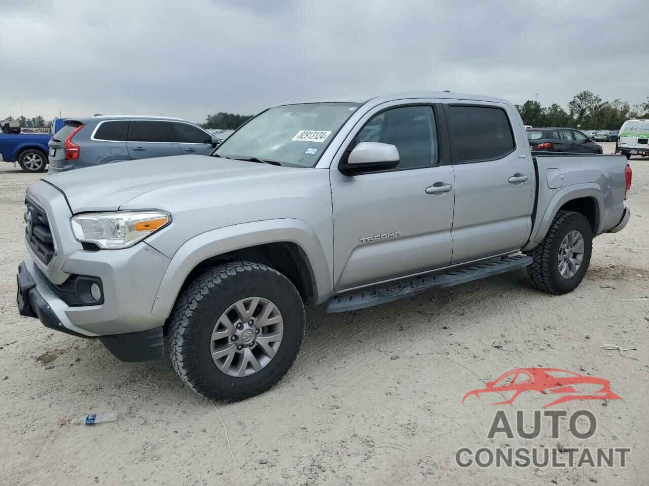 TOYOTA TACOMA 2017 - 5TFAZ5CN7HX051321