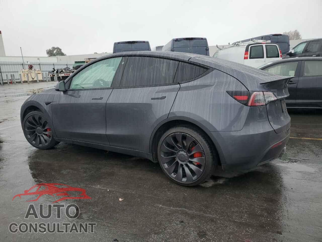 TESLA MODEL Y 2022 - 7SAYGDEF9NF324353