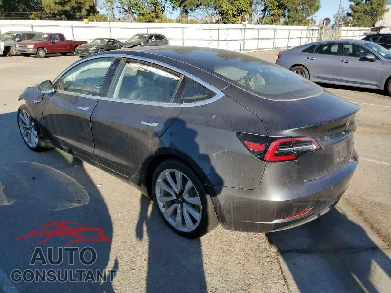 TESLA MODEL 3 2018 - 5YJ3E1EA6JF020116