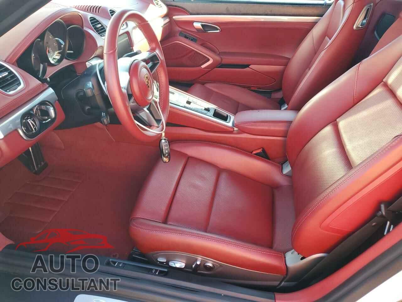 PORSCHE BOXSTER 2017 - WP0CB2A89HS240851