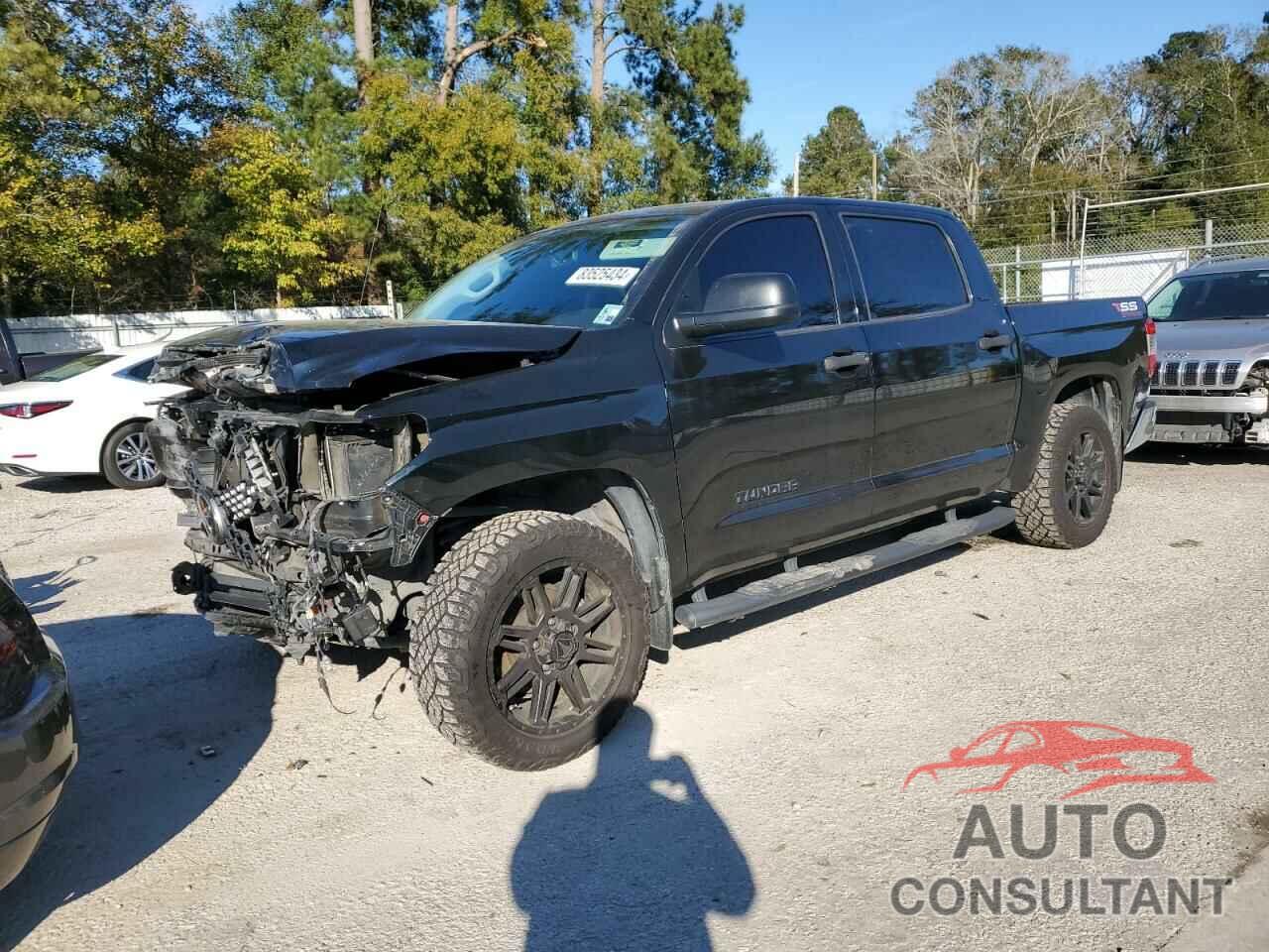 TOYOTA TUNDRA 2019 - 5TFEM5F12KX139807