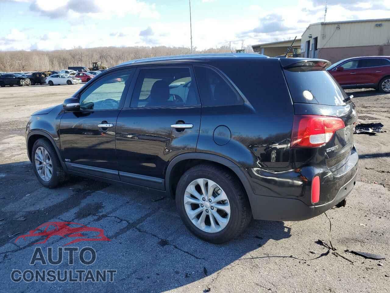 KIA SORENTO 2014 - 5XYKUDA78EG497591