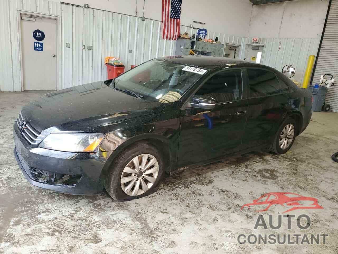 VOLKSWAGEN PASSAT 2013 - 1VWAP7A30DC035351