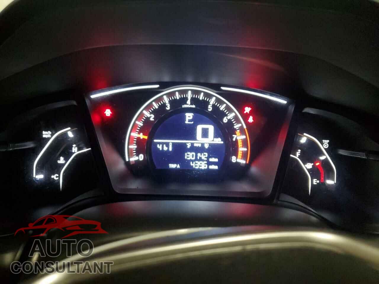 HONDA CIVIC 2017 - 19XFC2F57HE210632
