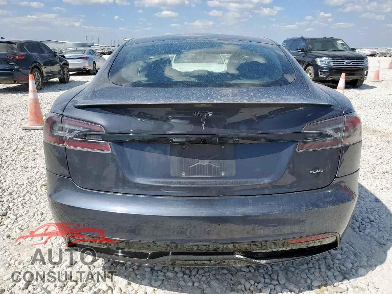 TESLA MODEL S 2021 - 5YJSA1E68MF453055