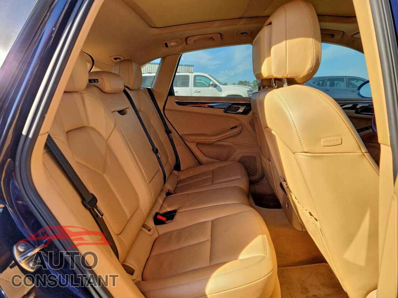 PORSCHE MACAN 2016 - WP1AB2A53GLB56321