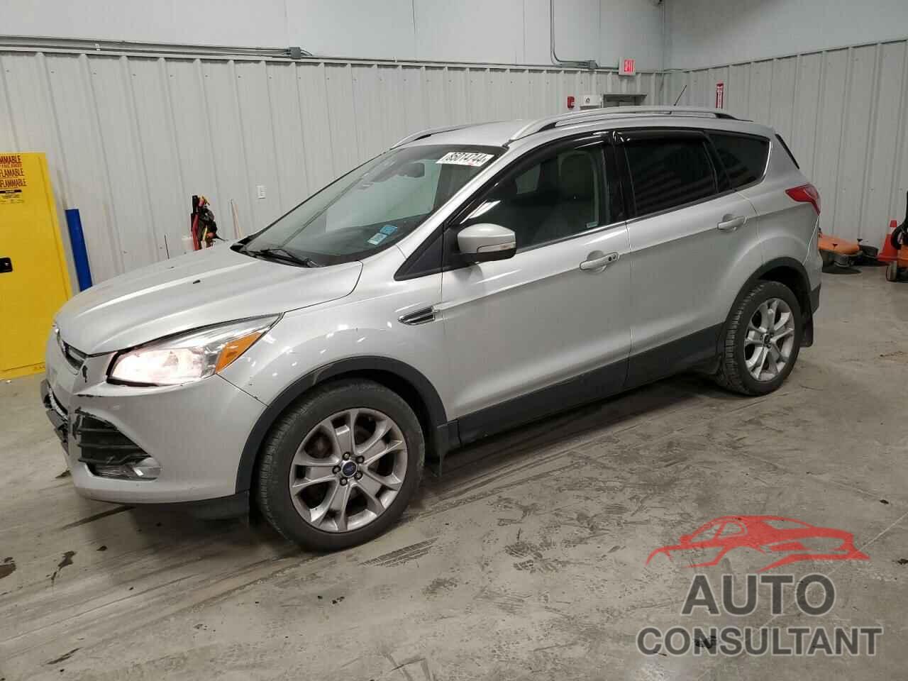 FORD ESCAPE 2015 - 1FMCU9J92FUC06551