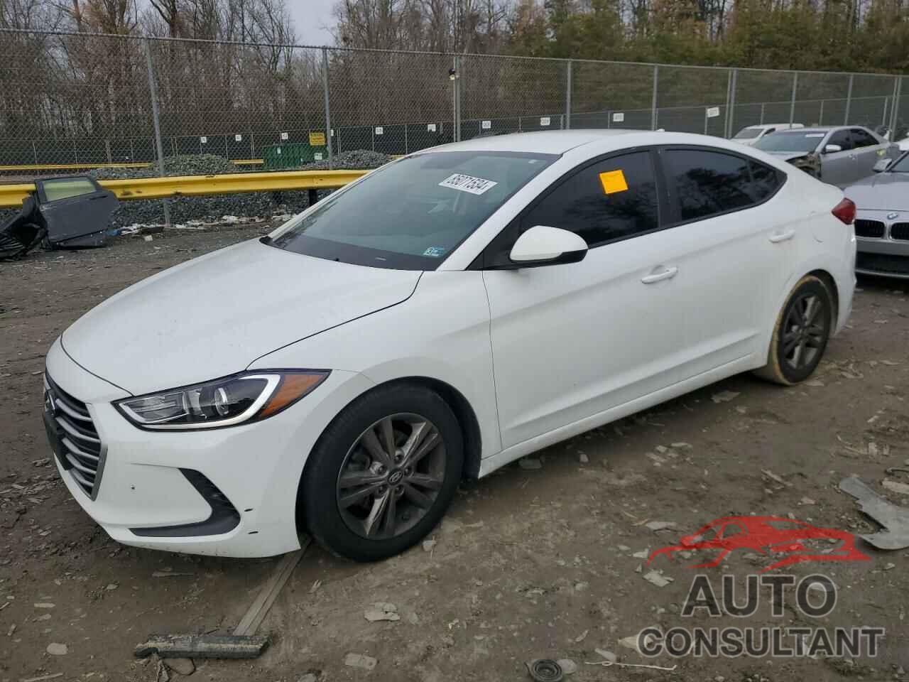 HYUNDAI ELANTRA 2018 - 5NPD84LF3JH253576