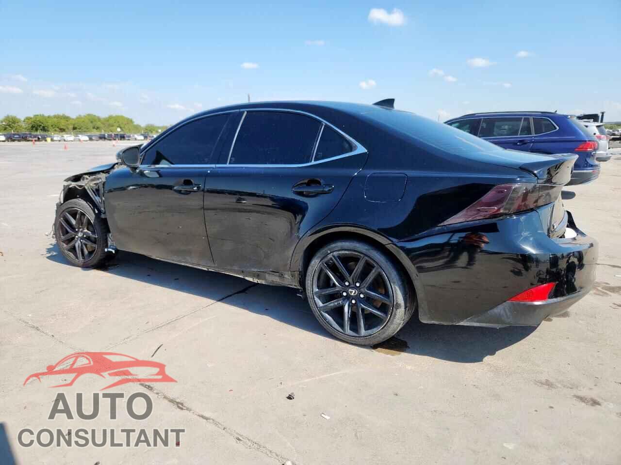 LEXUS IS 2015 - JTHBE1D28F5021085