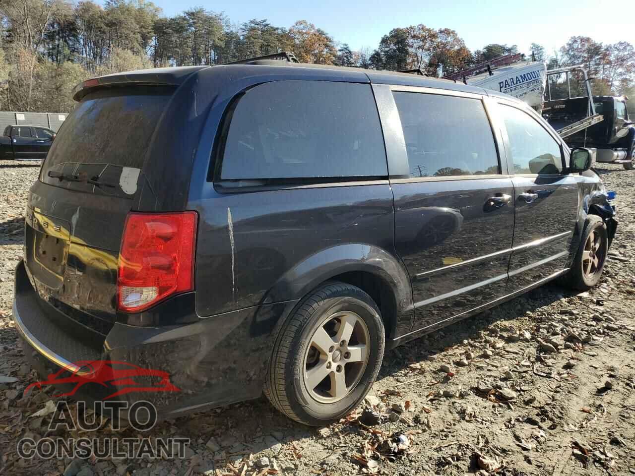 DODGE CARAVAN 2011 - 2D4RN3DG7BR696840