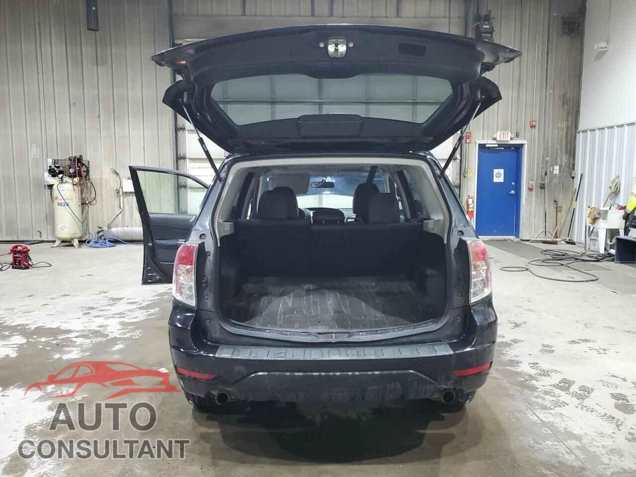 SUBARU FORESTER 2011 - JF2SHAEC4BH714892