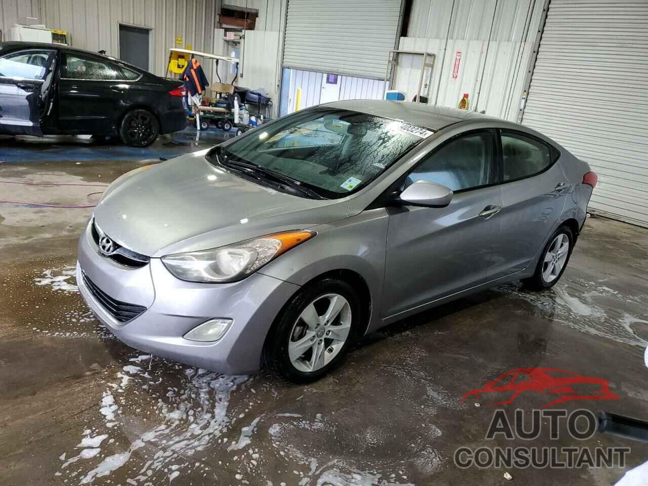 HYUNDAI ELANTRA 2013 - KMHDH4AE9DU784328