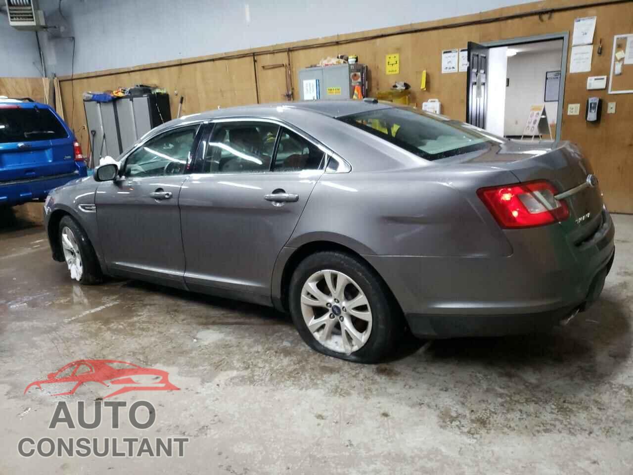 FORD TAURUS 2011 - 1FAHP2EW8BG163213