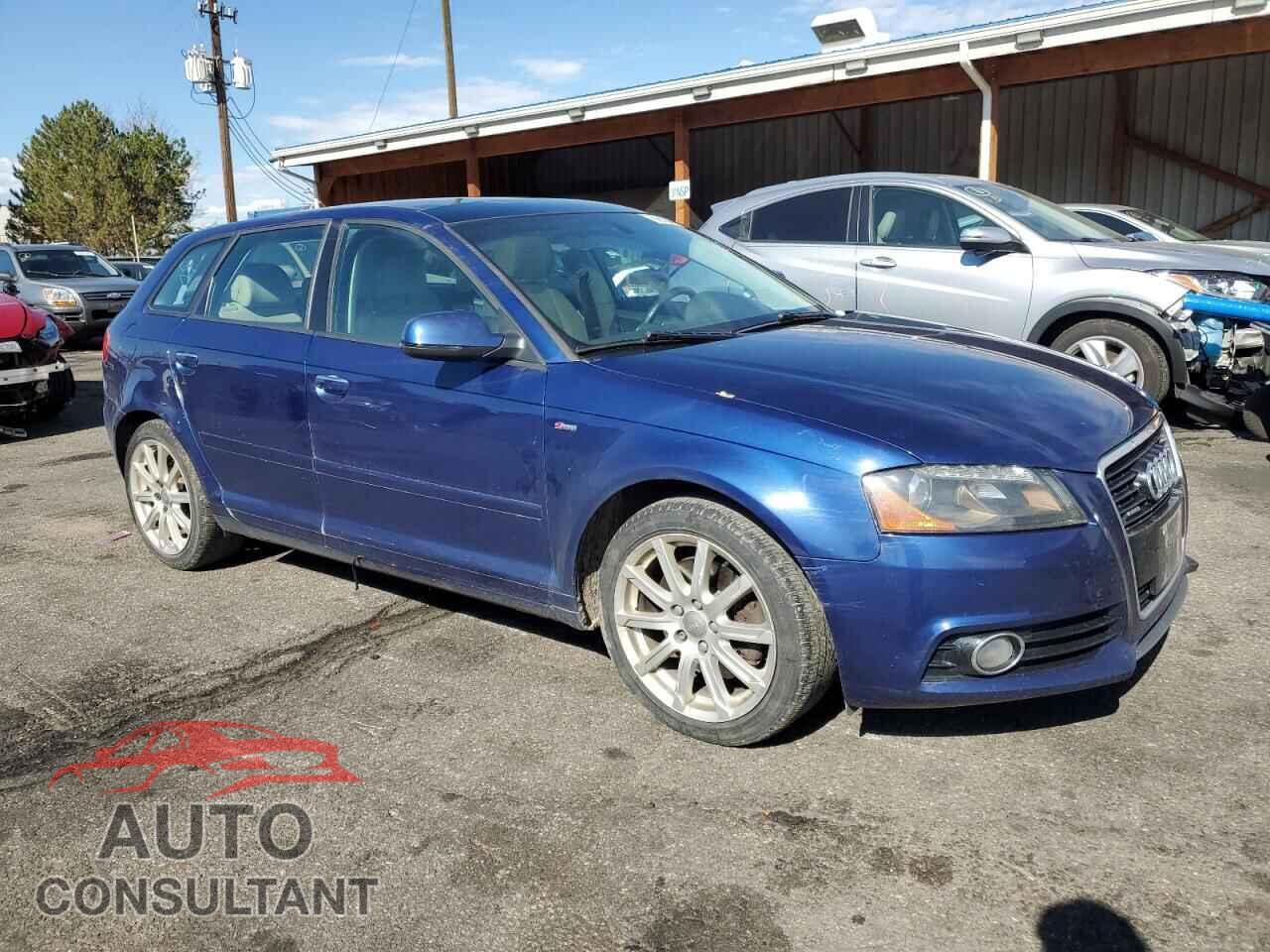 AUDI A3 2013 - WAUMFBFM2DA031706