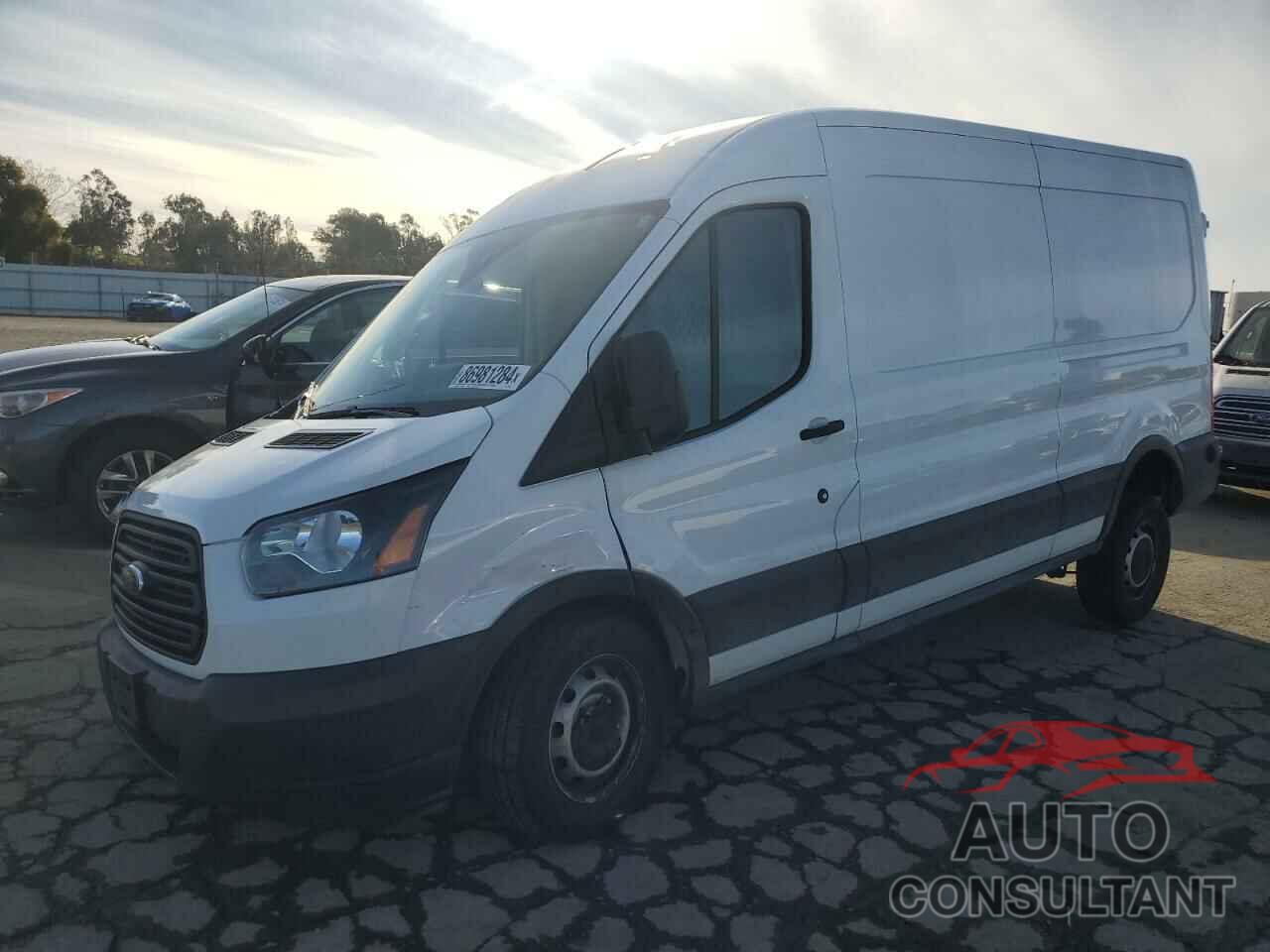 FORD TRANSIT 2019 - 1FTYR2CM4KKA00447